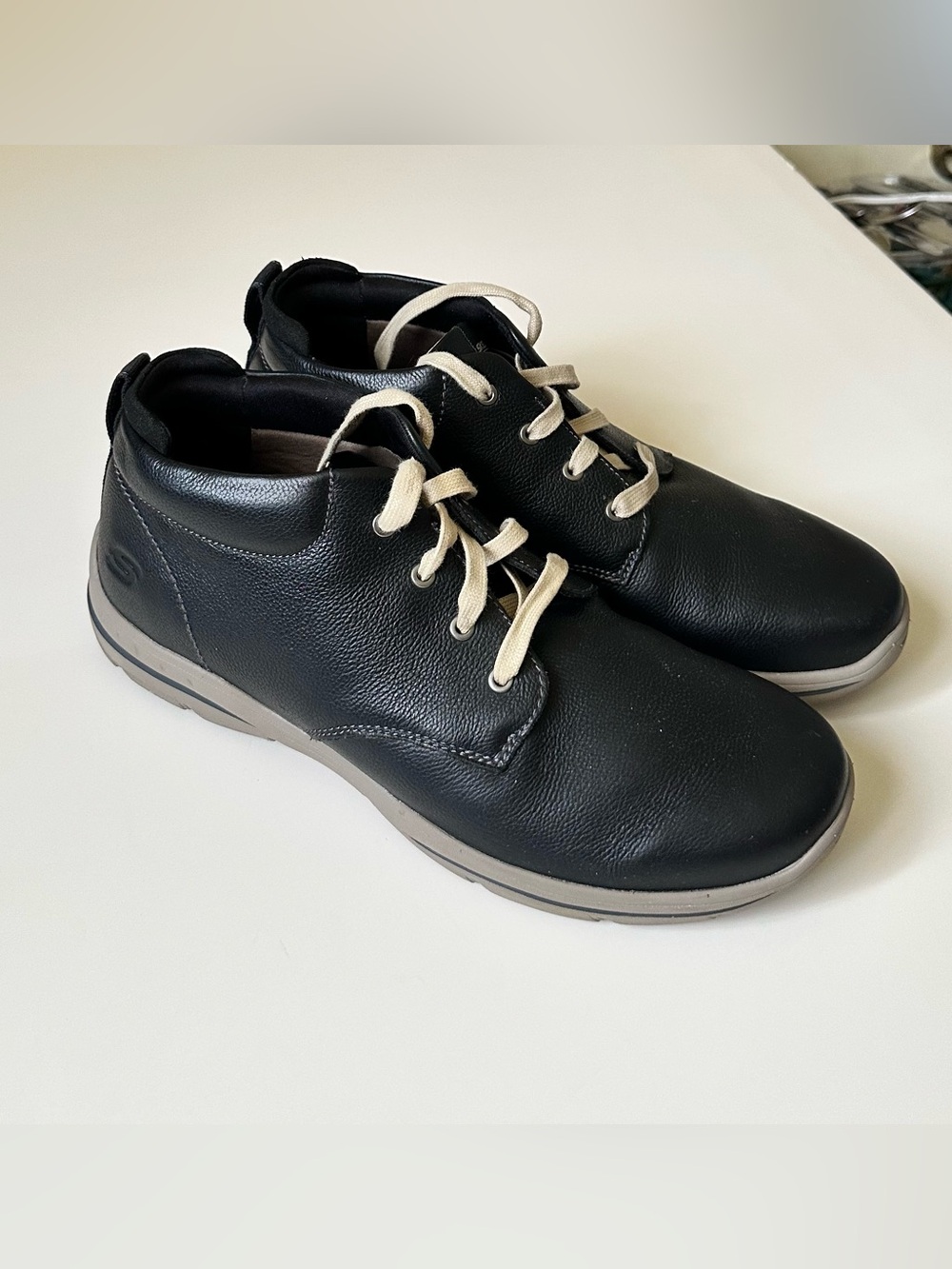Skechers Relaxed Fit Harper- Melden Memory Foam Leather Lace-up chukka boots-10